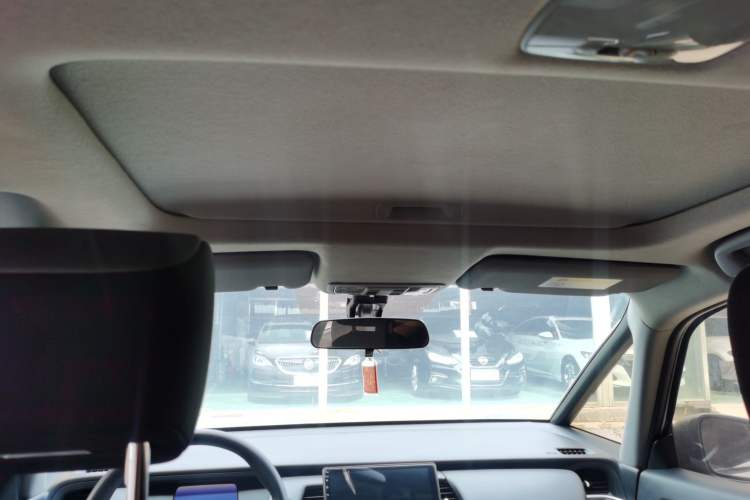 Used Honda Fit 2022 1.5L CVT Trendy Sunroof Edition
