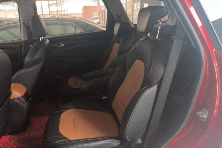 Used Wuling Hongguang S3 2019 1.5L Manual Comfort Model China VI Standard
