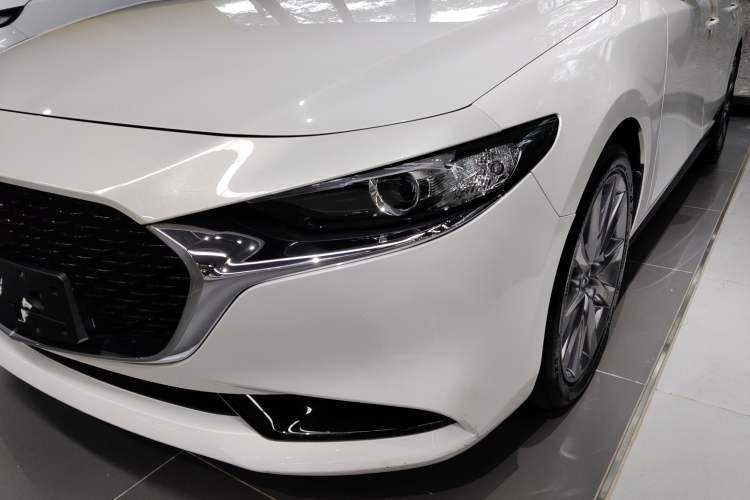 Used Mazda Mazda 3 Axela 2021 2.0L Automatic Zhiya Edition