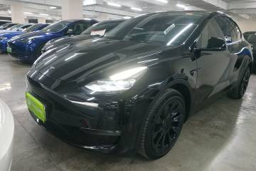 Used Tesla Model Y 2021 Long-Range All-Wheel-Drive Version