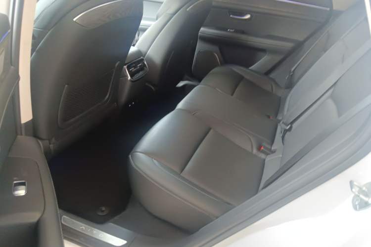 Used Hima AITO M5 2022 Range-Extended Rear-Drive Standard Version
