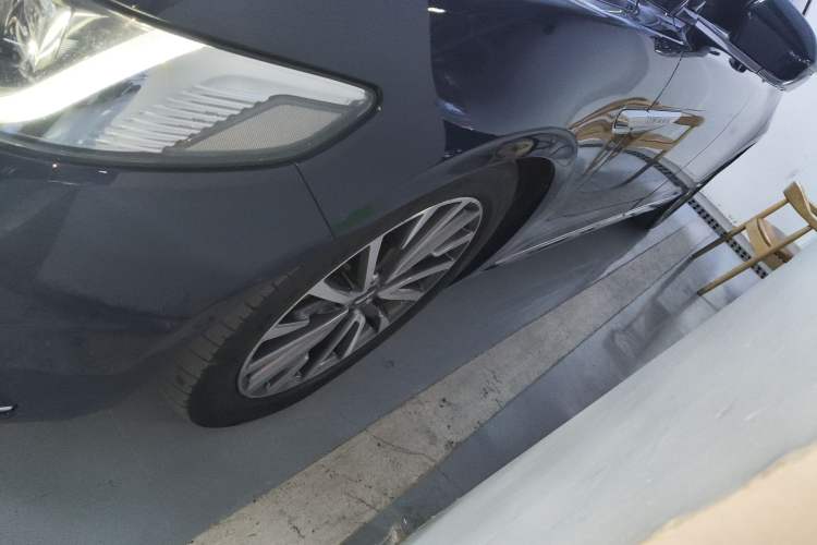 Used Lincoln Continental 2019 2.0T Two-Wheel Drive Prestige Version China VI Standard
