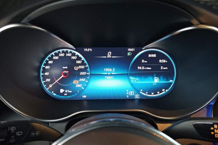 Used Mercedes-Benz GLC 2020 Facelift GLC 260 L 4MATIC Luxury Edition
