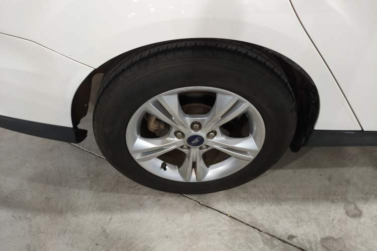 Used Ford Focus 2015 Sedan 1.6L Automatic Comfort Model