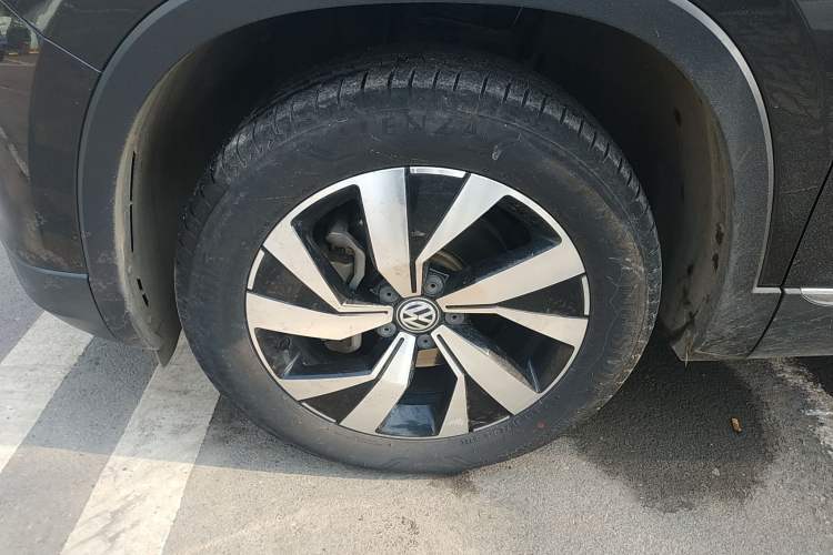 Used Volkswagen Tayron 2019 330TSI Four-Wheel Drive Luxury Version China V Standard
