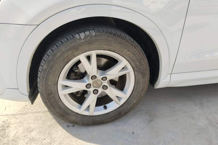 Used Audi Q3 2017 35 TFSI Fashion Model
