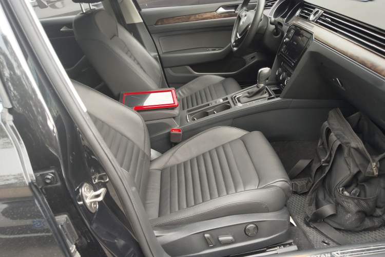 Used Volkswagen Magotan 2019 330TSI DSG Luxury Version China VI Standard
