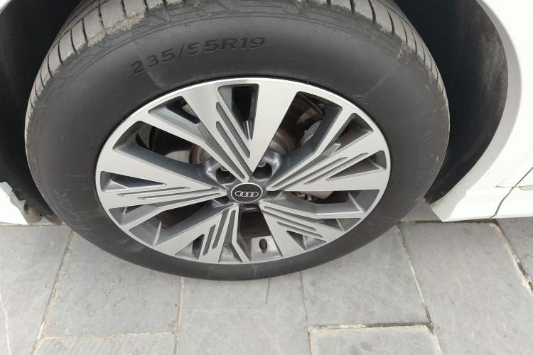 Used Audi Q4 e-tron 2024 40 e-tron Adventure Edition
