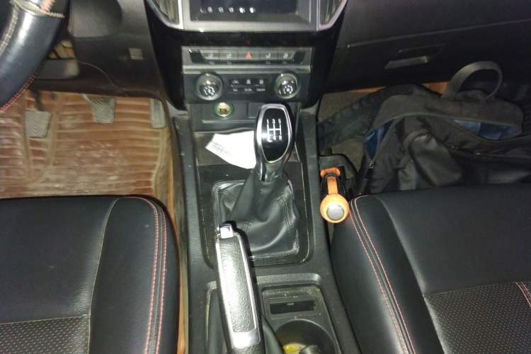 Used Zotye Z360 2017 1.5L Manual Luxury Model
