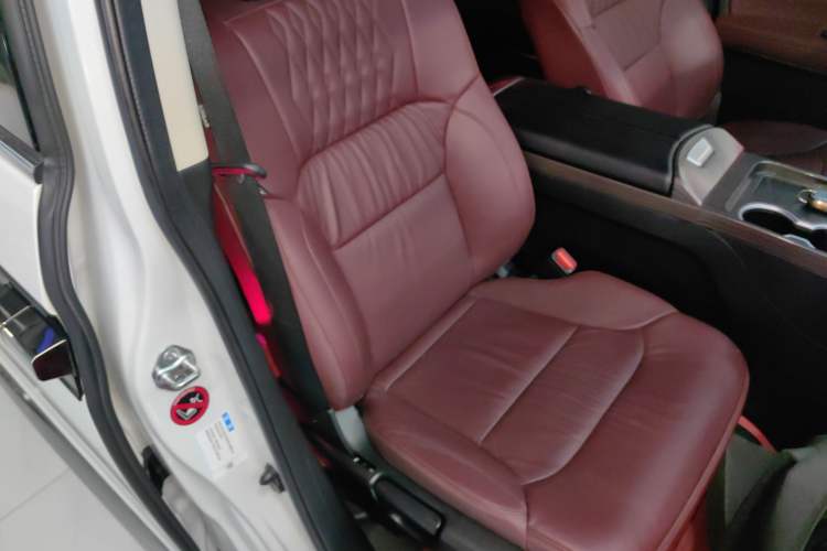 Used Honda Elysion 2022 2.0L eHEV Prestige Edition
