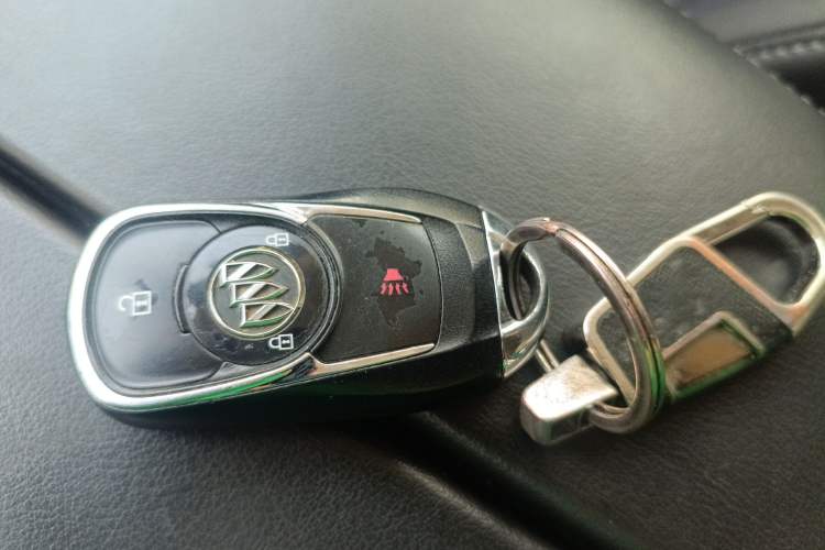 Used Buick Envision 2018 20T Two-Wheel-Drive Elite Model