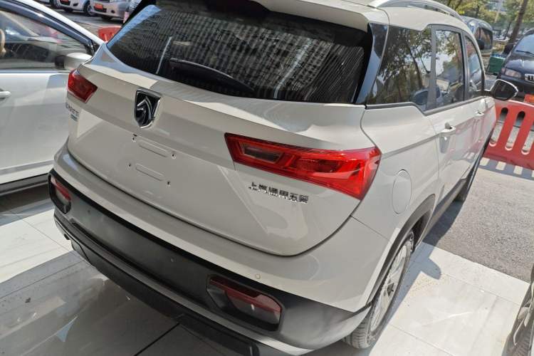 Used Baojun 530 2020 1.5T CVT Luxury Connected Version 6 Seats