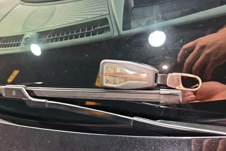 Used Hongqi HS5 2022 Revised Version 2.0T Smart Connect Flagship Edition