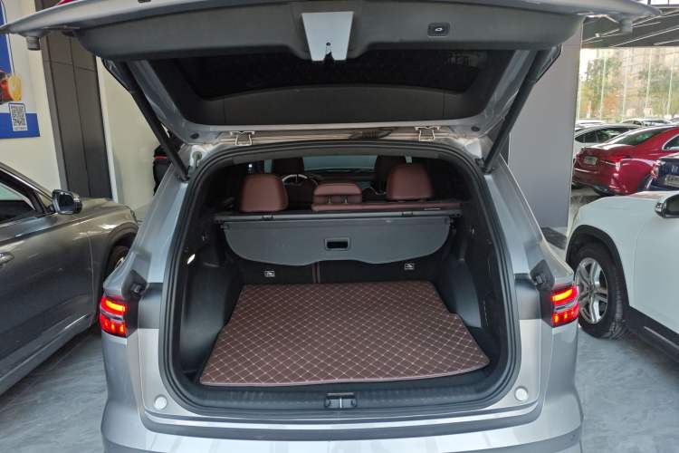 Used Geely Auto Monjaro L 2023 2.0TD High-Power Automatic Two-Wheel Drive Flagship Version