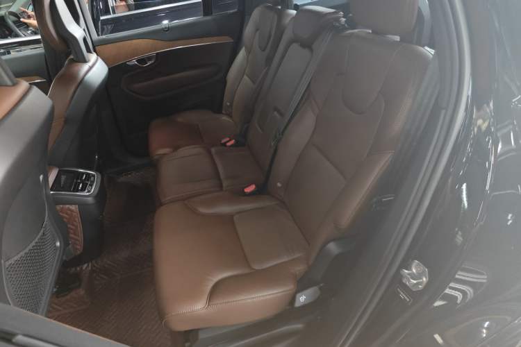 Used Volvo XC90 2021 B6 Zhiyi Luxury Edition 7-Seater
