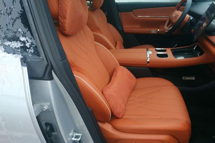 Used  Q07 2025 145 Prestige Edition