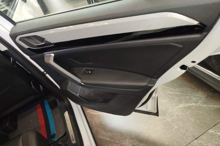 Used Volkswagen Tayron 2019 330TSI Two-Wheel Drive Luxury Model China VI Standard
