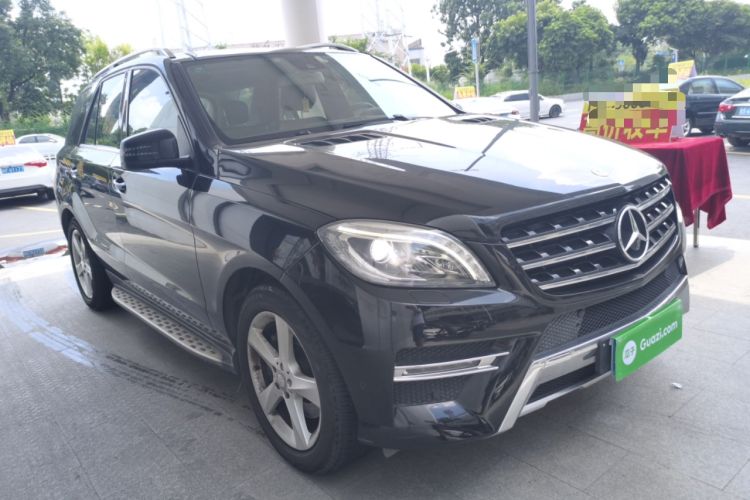 Used Mercedes-Benz M-Class 2014 ML 400 4MATIC Dynamic Model
