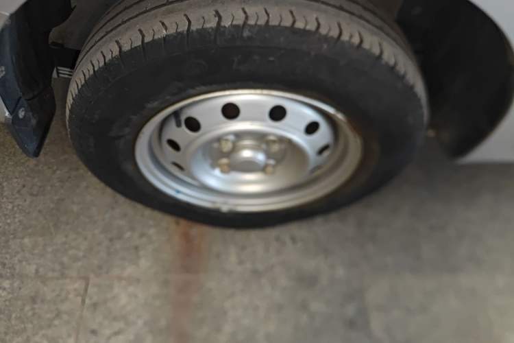 Used Wuling Hongguang V 2021 1.5L Jingqu Edition Enclosed-Window Vehicle LAR
