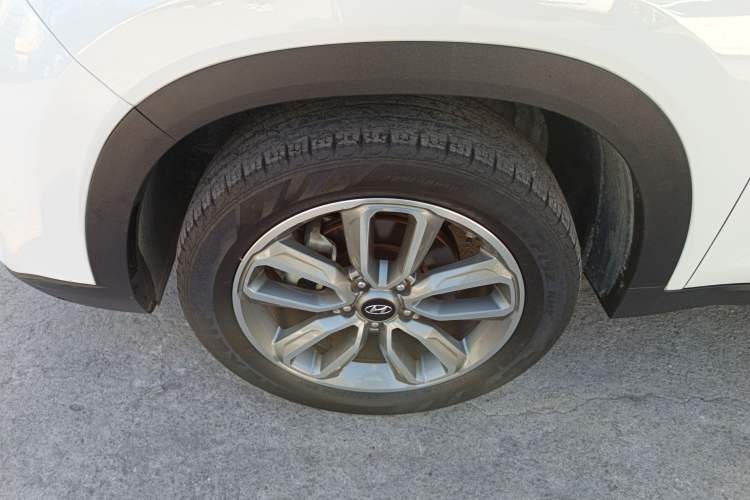 Used Hyundai ix35 2019 2.0L Automatic 2WD Zhiyong·Changxiang Edition China VI Standard
