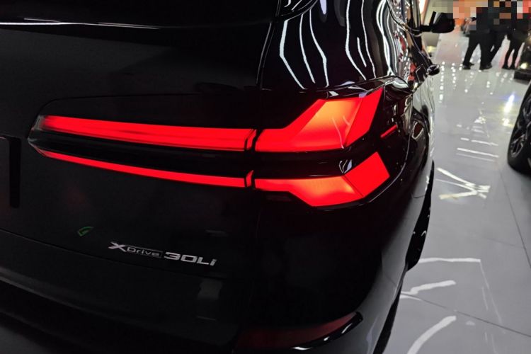 Used BMW X5 2023 xDrive 30Li Luxury M Sport Night Edition Package