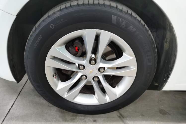 Used Chevrolet Cruze 2015 1.5L Classic SE AT
