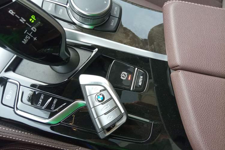 Used BMW 5 Series 2022 Second Facelift 525Li Luxury Package