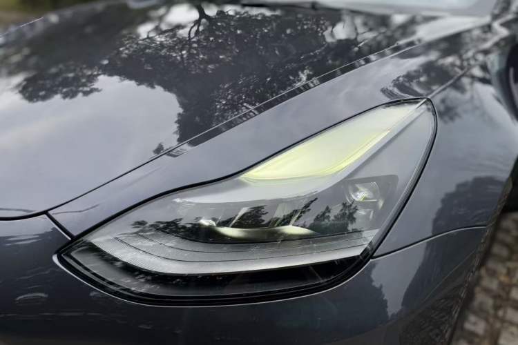 Used Tesla Model 3 2021 Revised Version II – Performance High-Performance All-Wheel-Drive Edition
