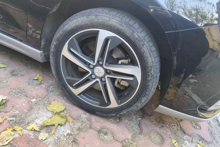 Used BAIC Beijing EU5 2018 R500 Smart Wind Edition