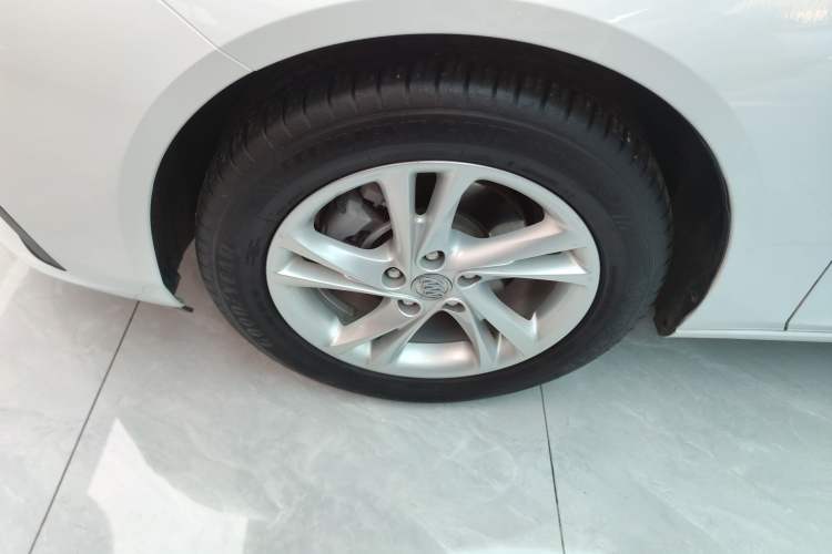 TDK.VehicleDetails.img