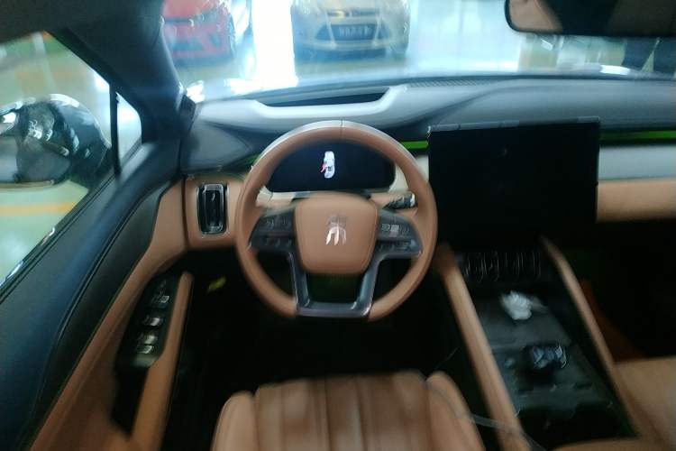 Used BYD Song L EV 2024 662 km Excellence Version
