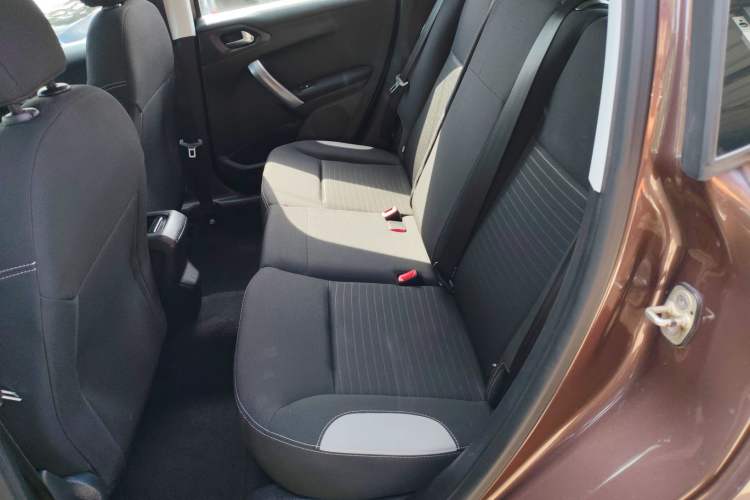 Used Peugeot 2008 2014 1.6L Manual Trend Edition
