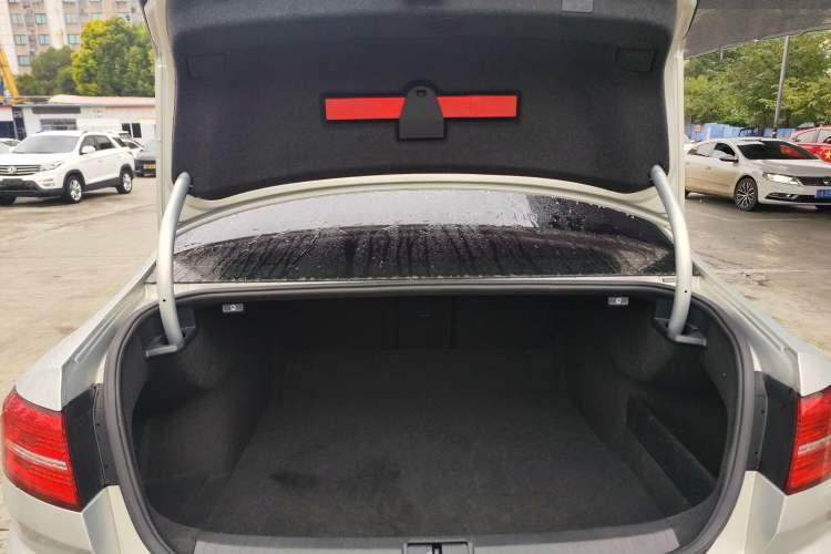 Used Volkswagen Magotan 2019 330TSI DSG Leading Edition China V Standard
