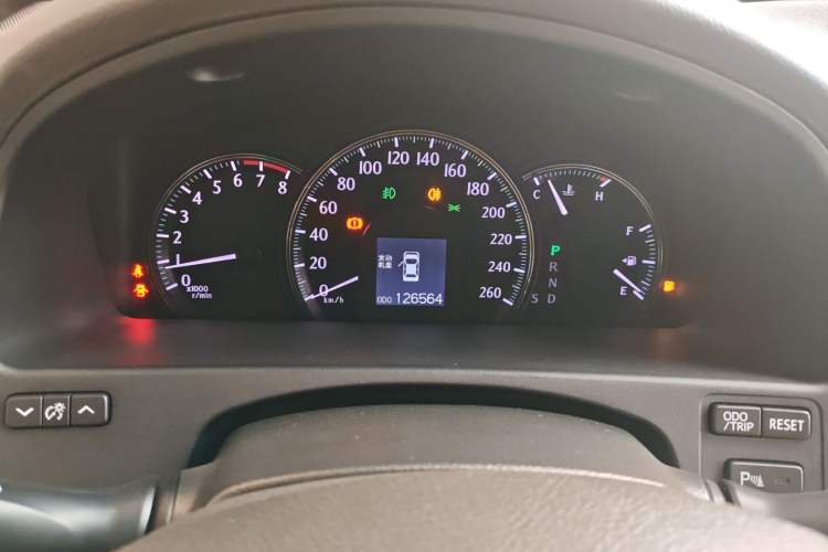 Used Toyota Crown 2012 2.5L Royal Navigation Edition
