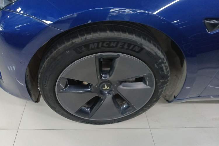 Used Tesla Model 3 2022 Rear-Wheel-Drive Version
