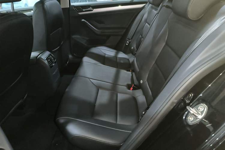 Used Volkswagen Sagitar 2017 1.6L Automatic Comfort Model
