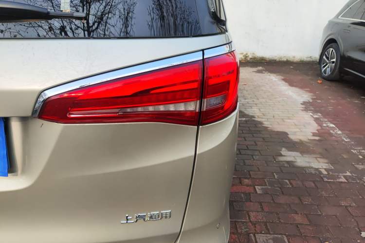 Used Buick GL8 2018 ES 28T Flagship Model China VI Standard
