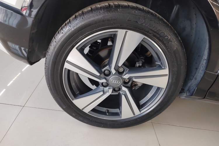 Used Audi Q2L 2021 35 TFSI Fashion Dynamic Model