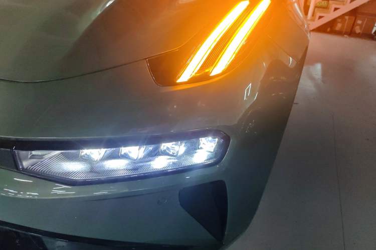 Used Zeekr 001 2025 WE Edition 95 kWh All-Wheel Drive