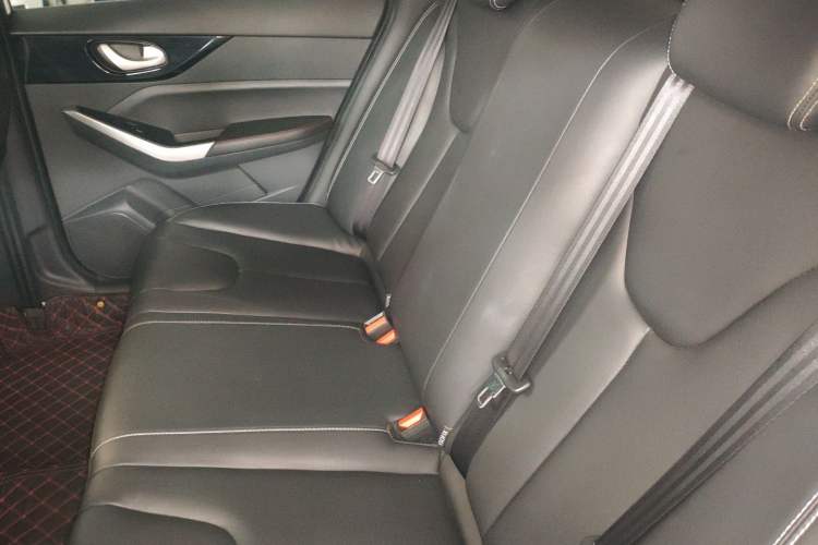 Used Venucia D60 2021 1.6L XE CVT Comfort Edition
