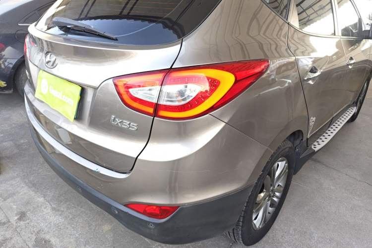 Used Hyundai ix35 2013 2.0L Automatic Two-Wheel Drive Smart GLS China IV Standard
