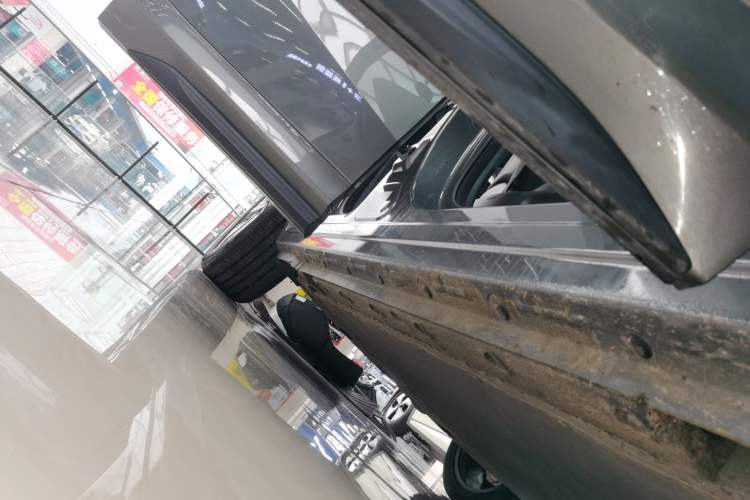 Used  E5 2024 530km Starship Edition