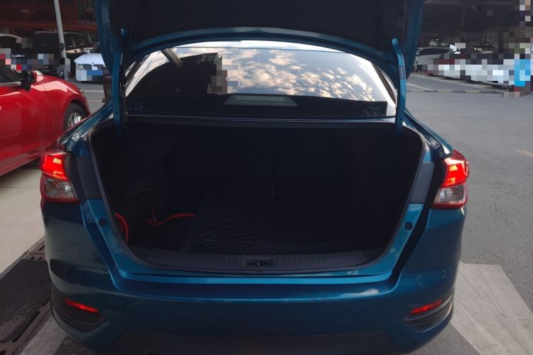 Used Nissan Lannia 2020 1.6L CVT Cool Edition
