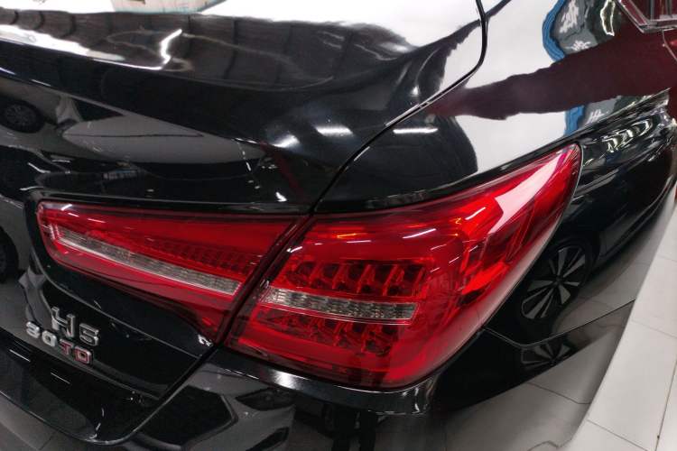 Used Hongqi H5 2019 30TD Dynamic Edition
