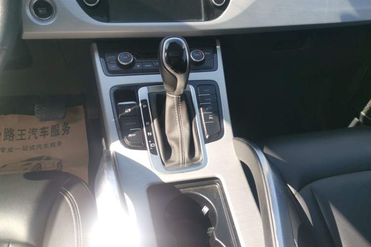 Used Geely Auto Emgrand X7 Sport 2016 1.8TD Automatic Smart Connectivity Version