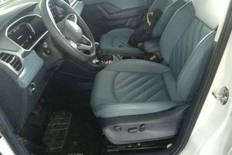 Used Volkswagen Tharu 2024 300TSI Two-Wheel-Drive Moon Luxury Edition