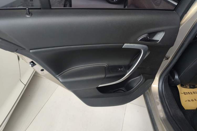 Used Buick Regal 2015 1.6T Leading Technology Model
