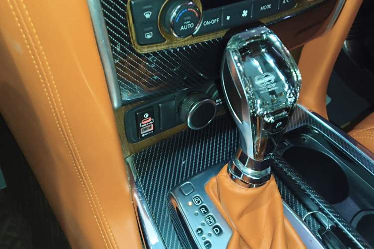 Used Nissan Patrol 2018 4.0L LinkedIn Edition
