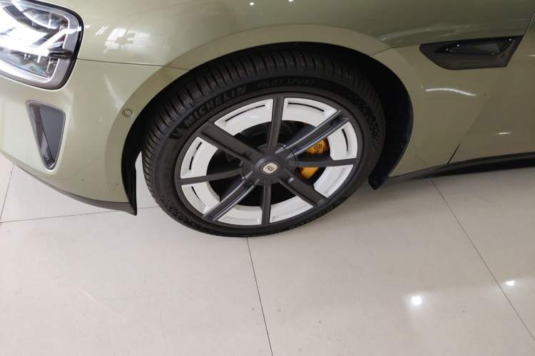 Used Xiaomi Auto SU7 2024 Rear-Drive Long-Range Intelligent Driving Version