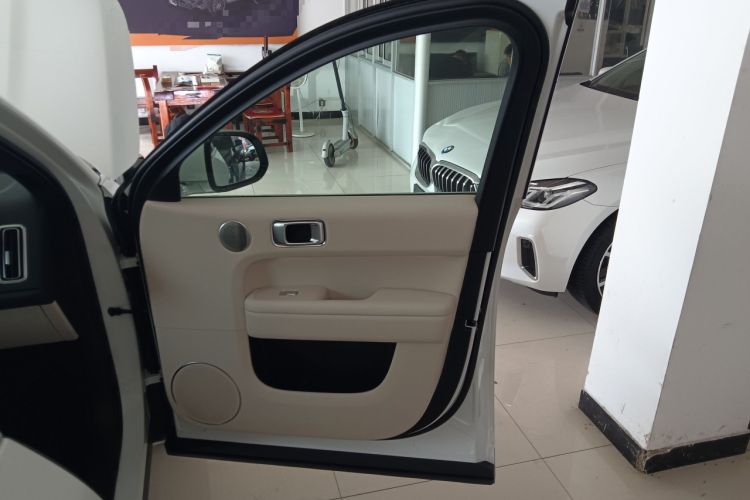 Used Li Auto L6 2024 Max
